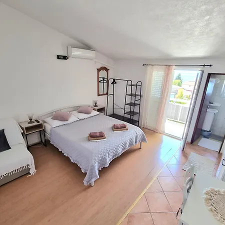 Appartement Damir Gradac (Split-Dalmatia)