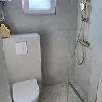Damir * 格拉达茨