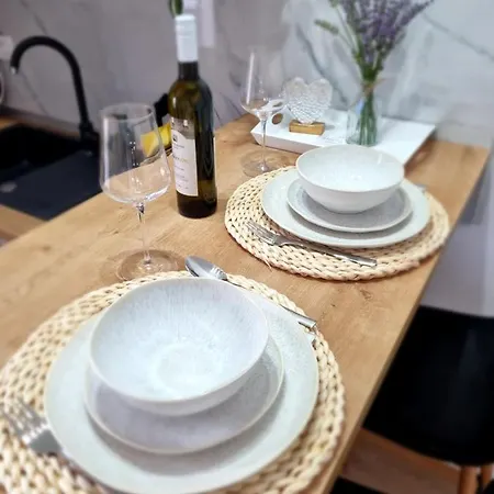 Apartment Damir Gradac (Split-Dalmatia)